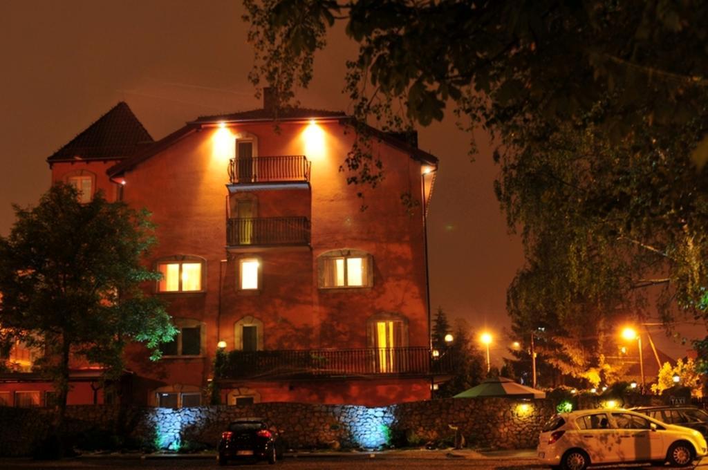 Hotel Lorenzo Cracovia Esterno foto