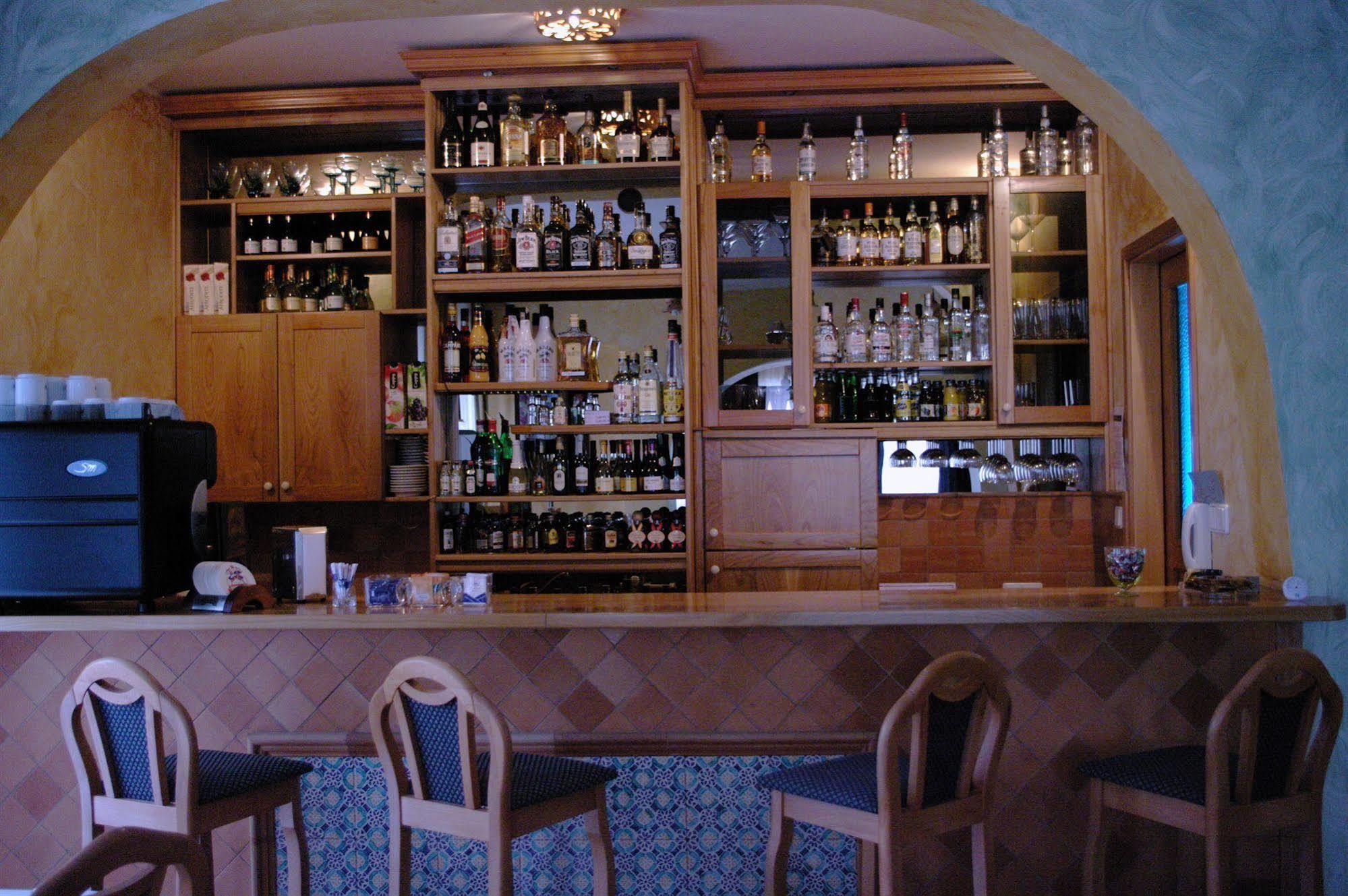 Hotel Lorenzo Cracovia Esterno foto